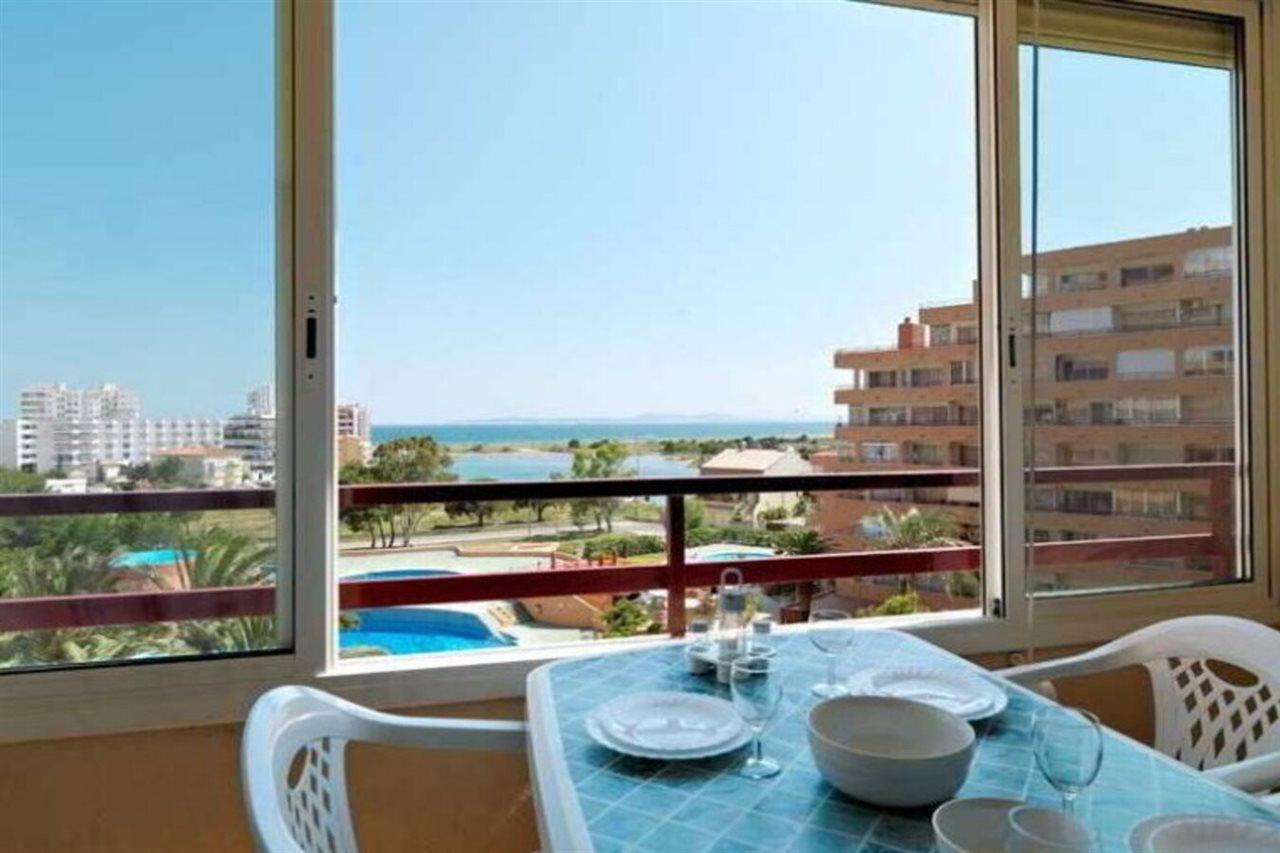 Isla De Rosas Hotel Екстериор снимка
